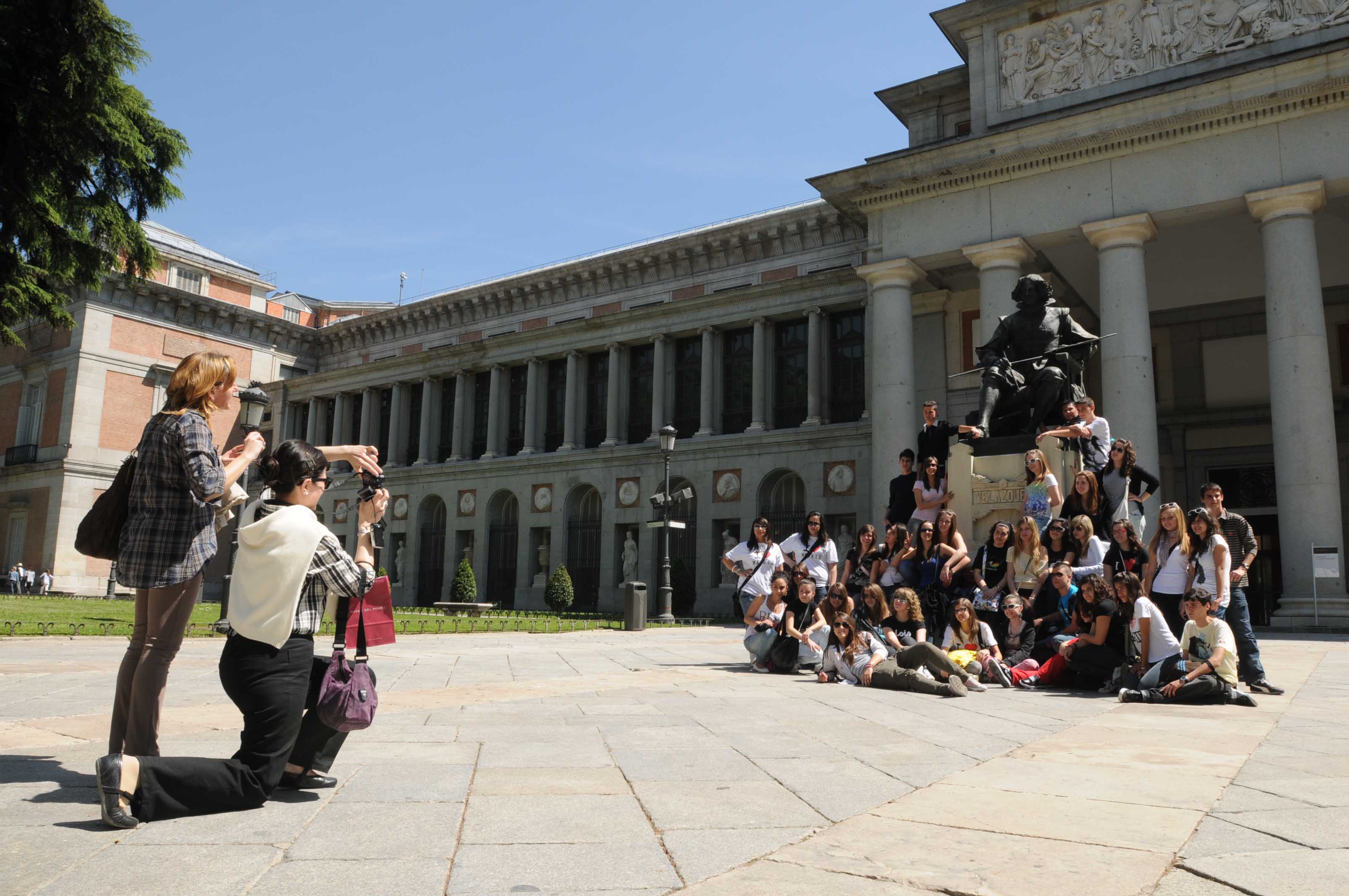 Resultado de imagen de turistas en madrid
