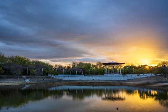 Lago del parque Pradolongo