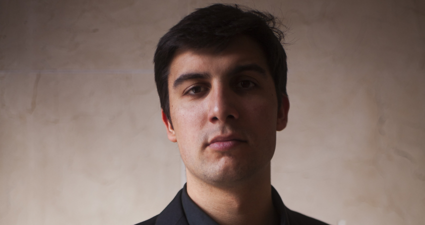 Nicol&aacute;s Flores