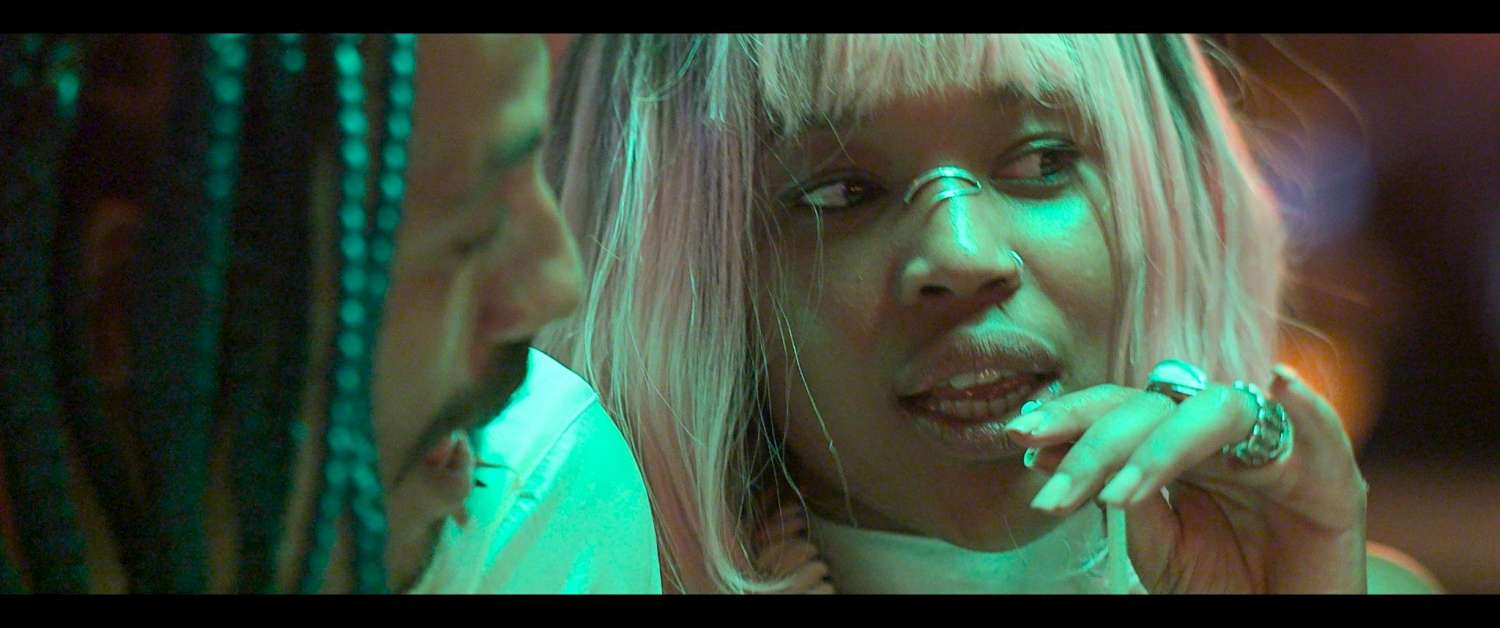 (La risa y la navaja (Pedro Pinho, Portugal-Brasil-Francia-Ruman&iacute;a, 2025)