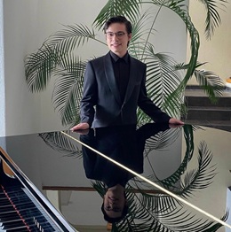 Bernardo Ramírez: piano y composición