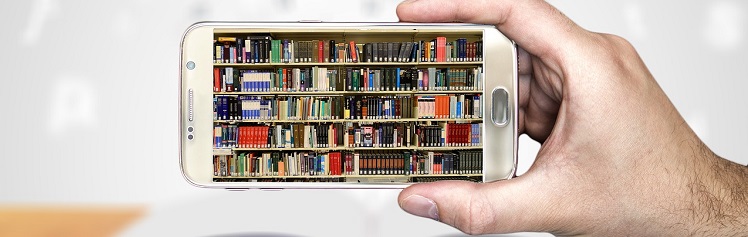 Smartphone mostrando estantería con libros