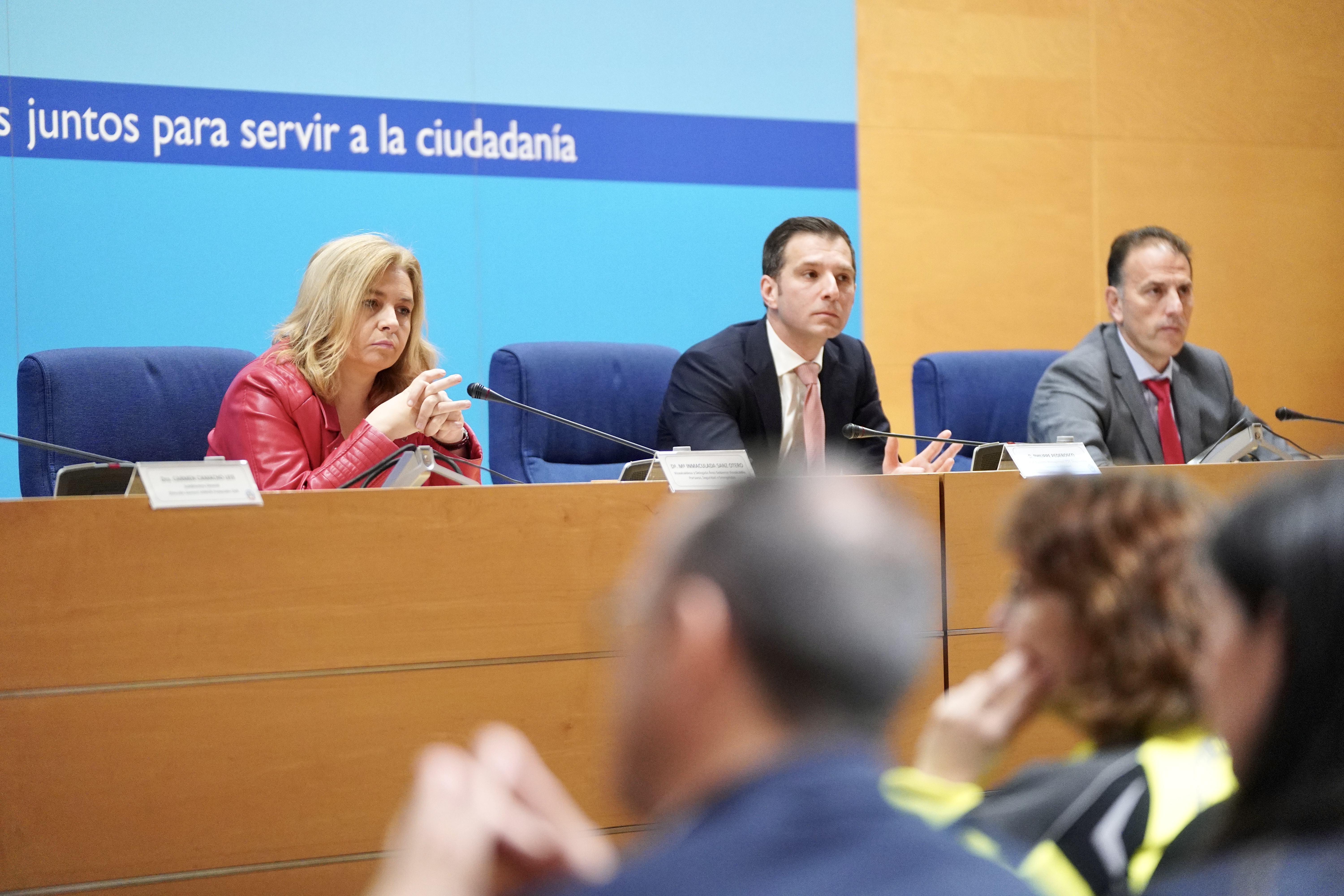 El Director del CIFSE junto Philippe Pedebosq¸ CEO Siemens Healthiners y Inmaculada Sanz Otero, Vicealcaldesa de Madrid.