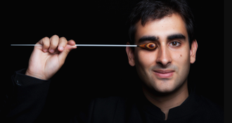 director de banda y orquesta Carlos Garc&eacute;s