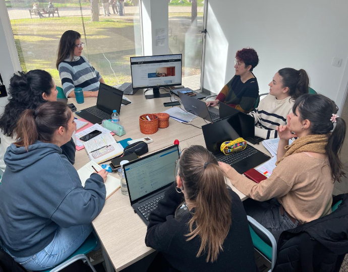 Grupo de trabajo en la OVIDI