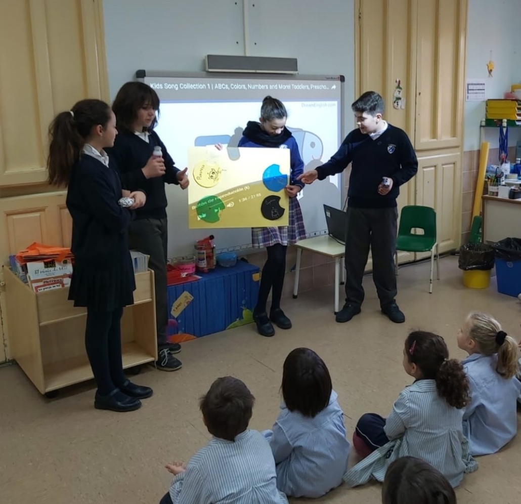 Alumnos de infantil aprenden a reciclar
