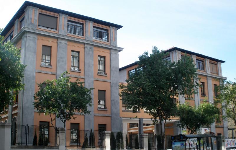 Fachada del Colegio Público Rufino Blanco