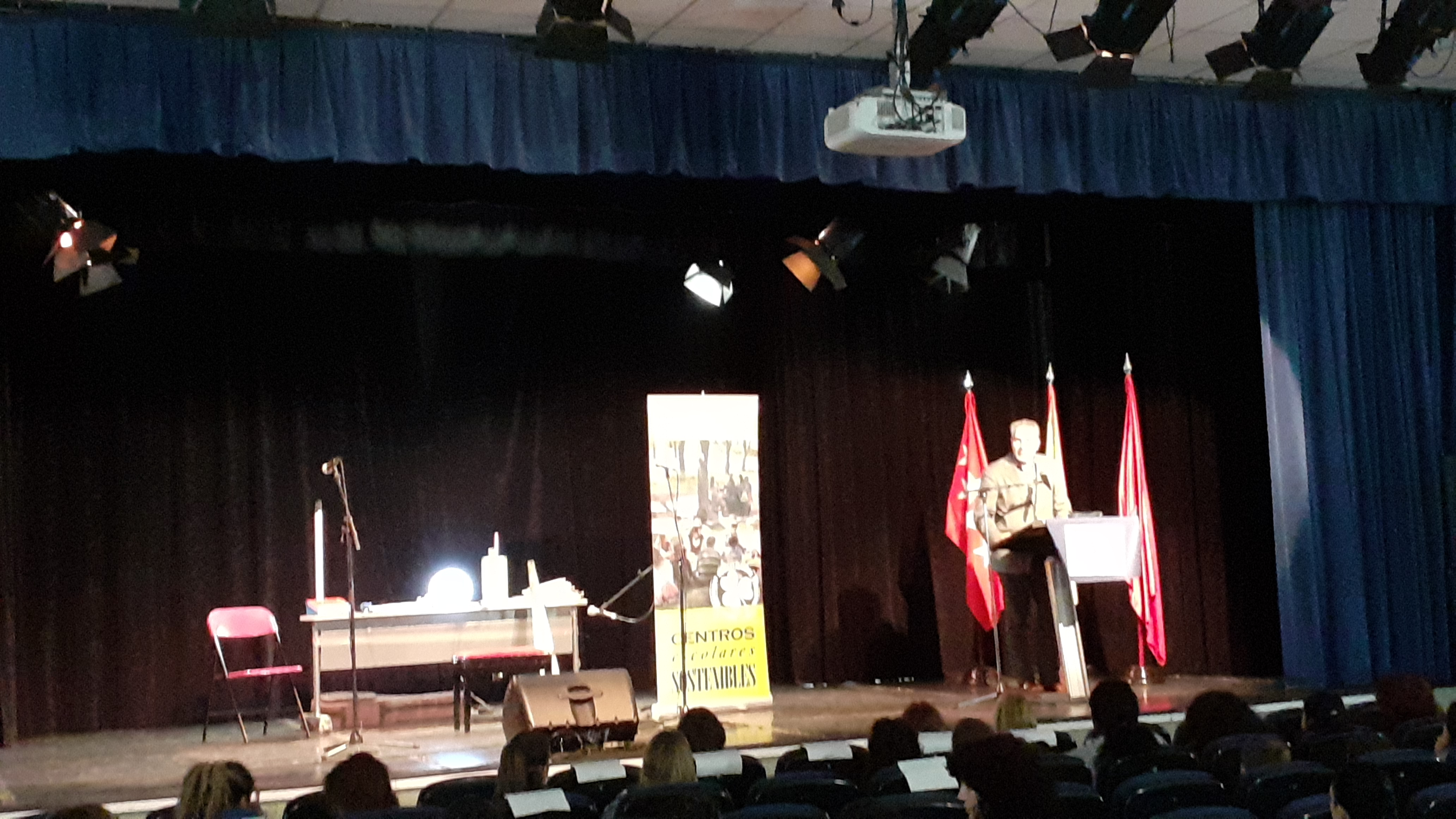 Bienvenida institucional