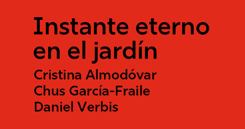 nombre de la exposición y artistas letras negras sobre fondo rojo