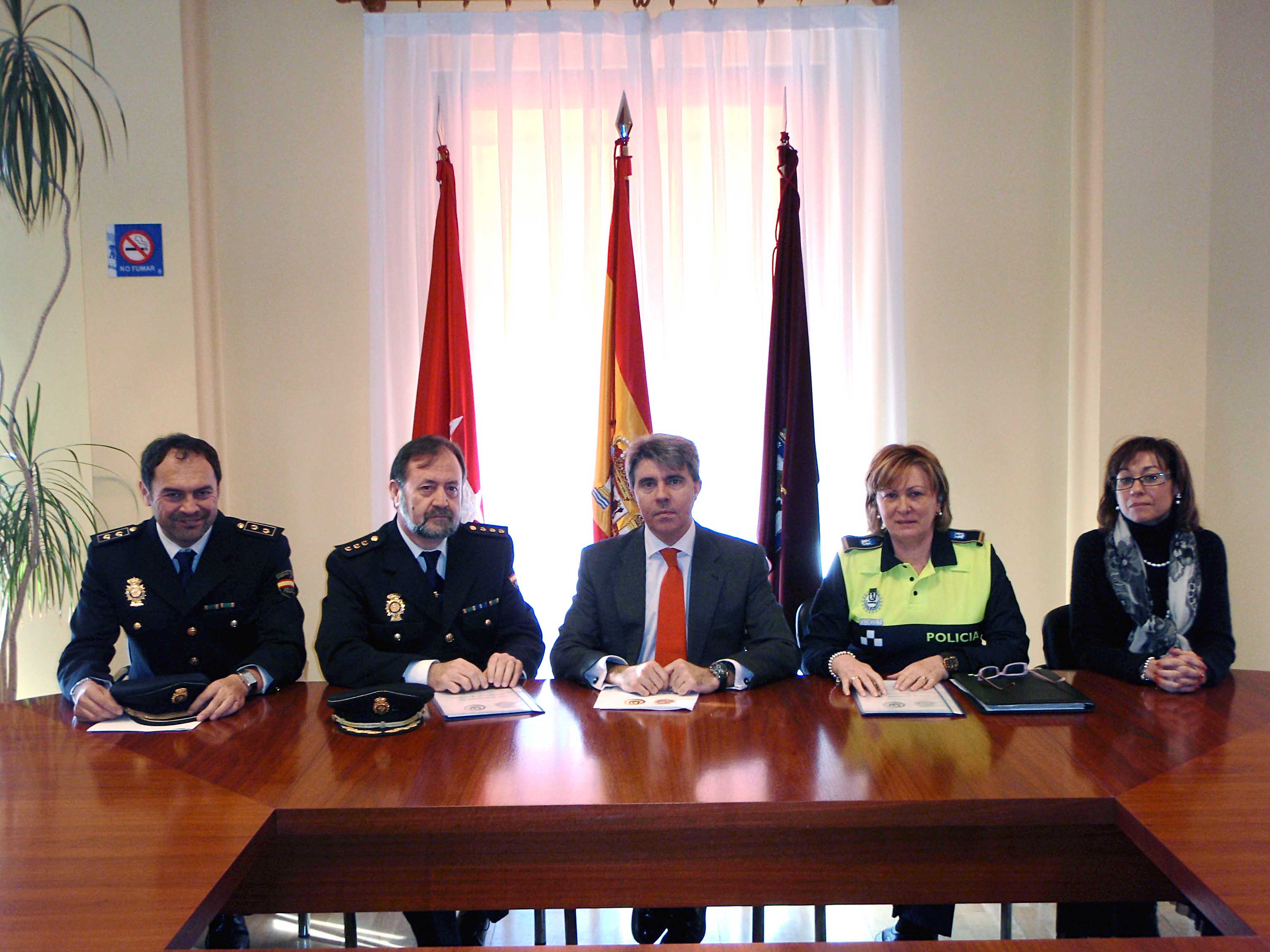 Coordinación policial para un Villa de Vallecas más seguro