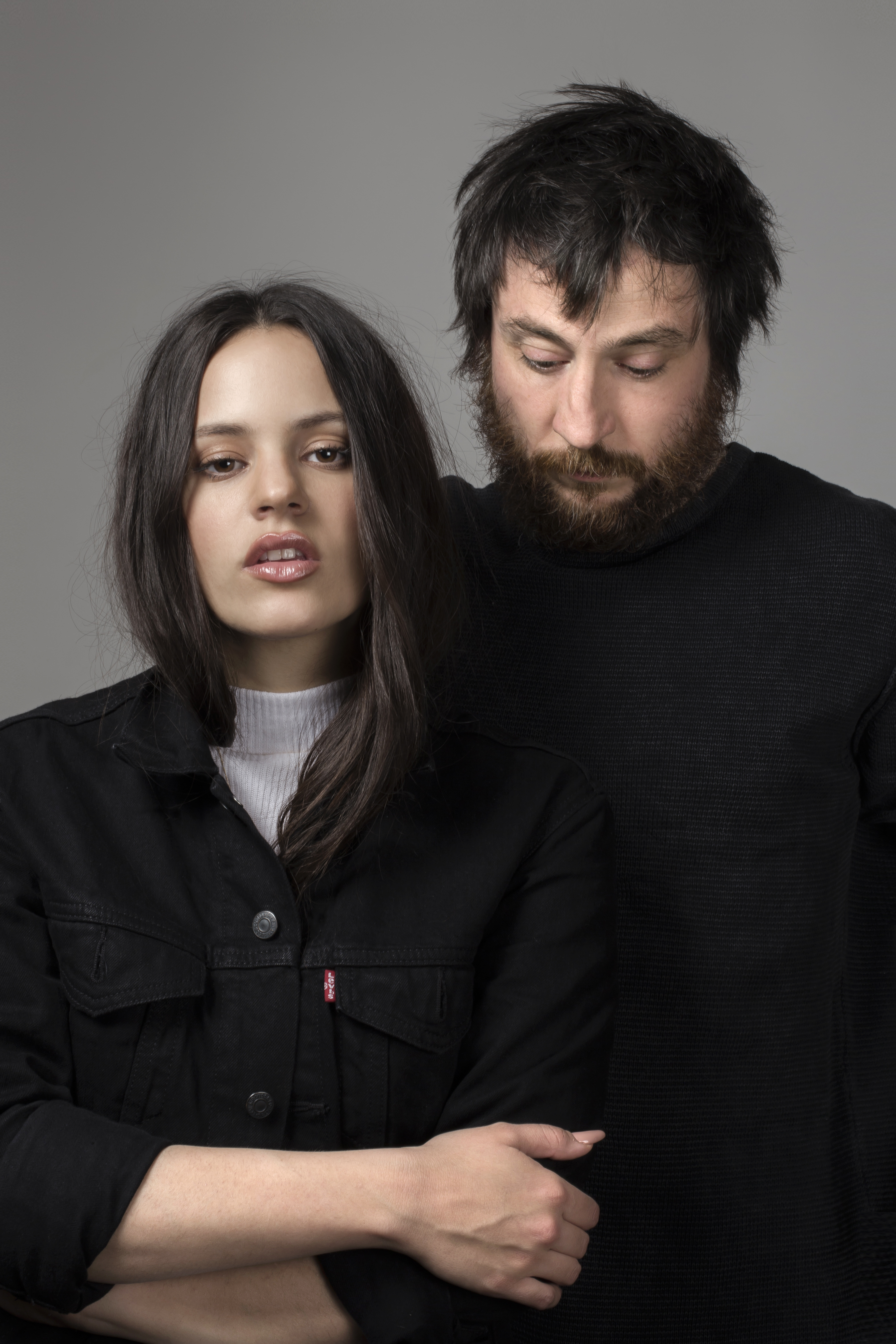 Rosal&iacute;a & Ra&uuml;l Refree