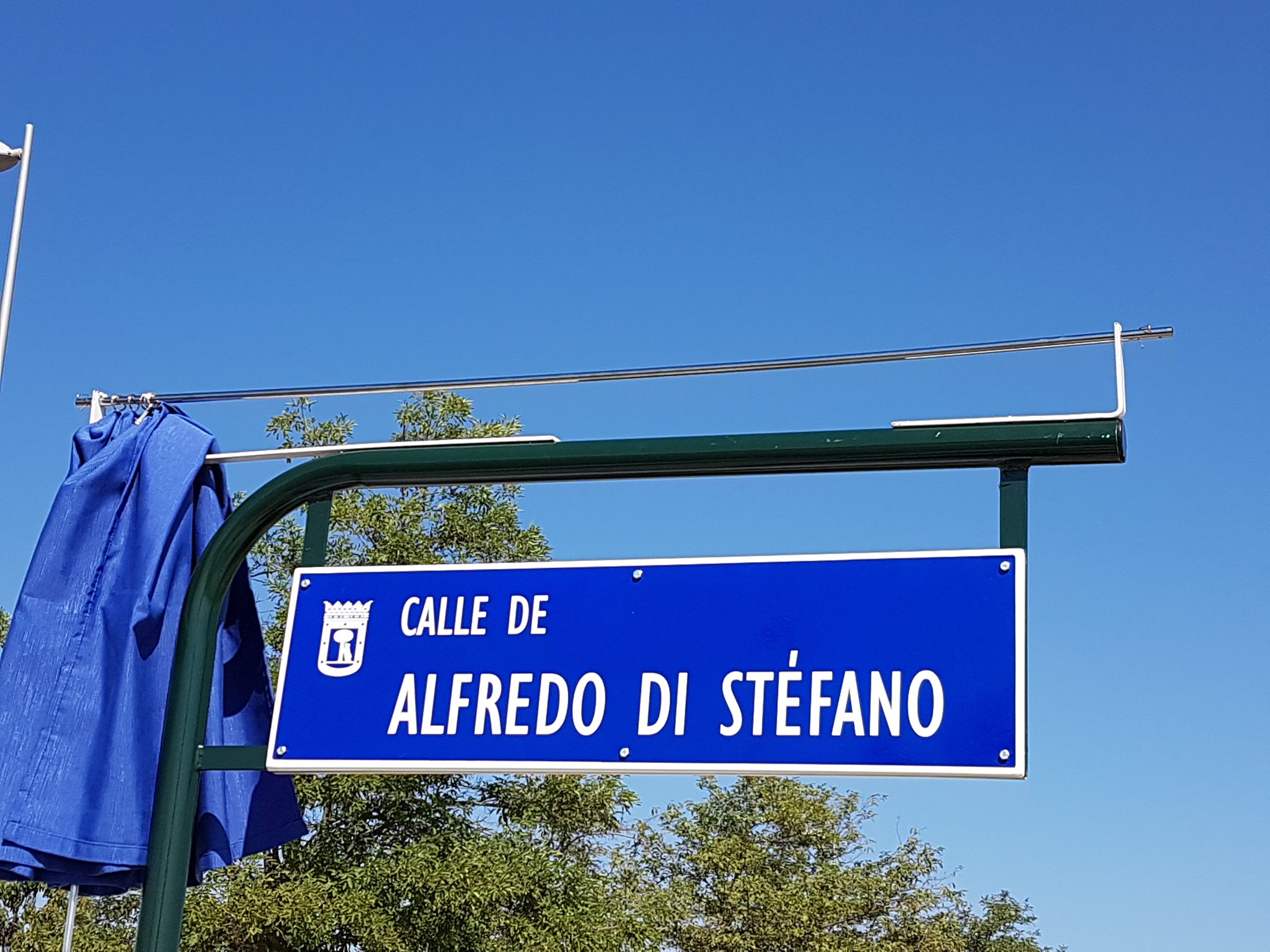 La ciudad de Madrid homenajea a Alfredo Di Stéfano con una calle en