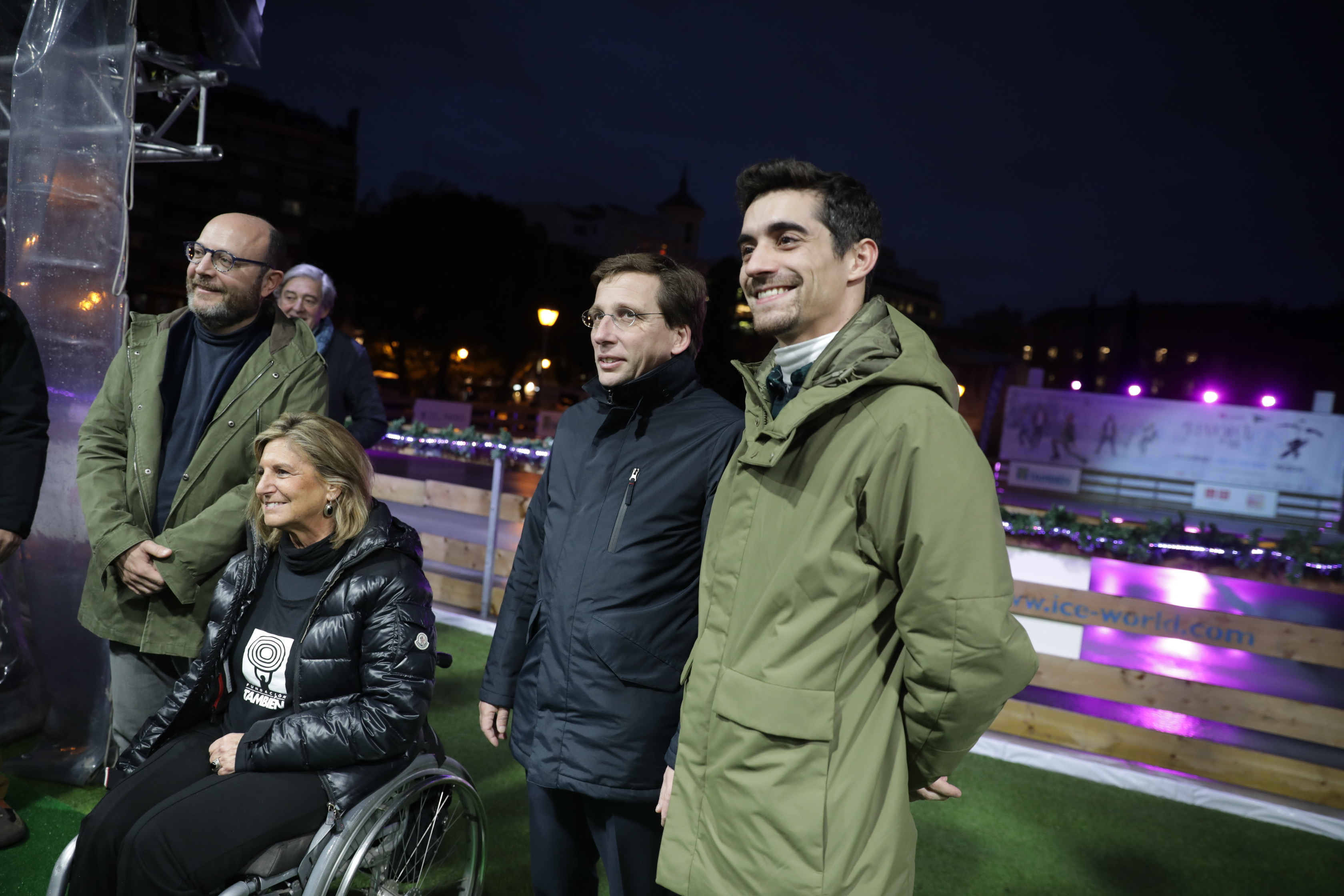 Clases Patinaje Sobre Hielo Adultos Madrid Matadero Madrid acoge una de las pistas de hielo más grande de España -  Ayuntamiento de Madrid