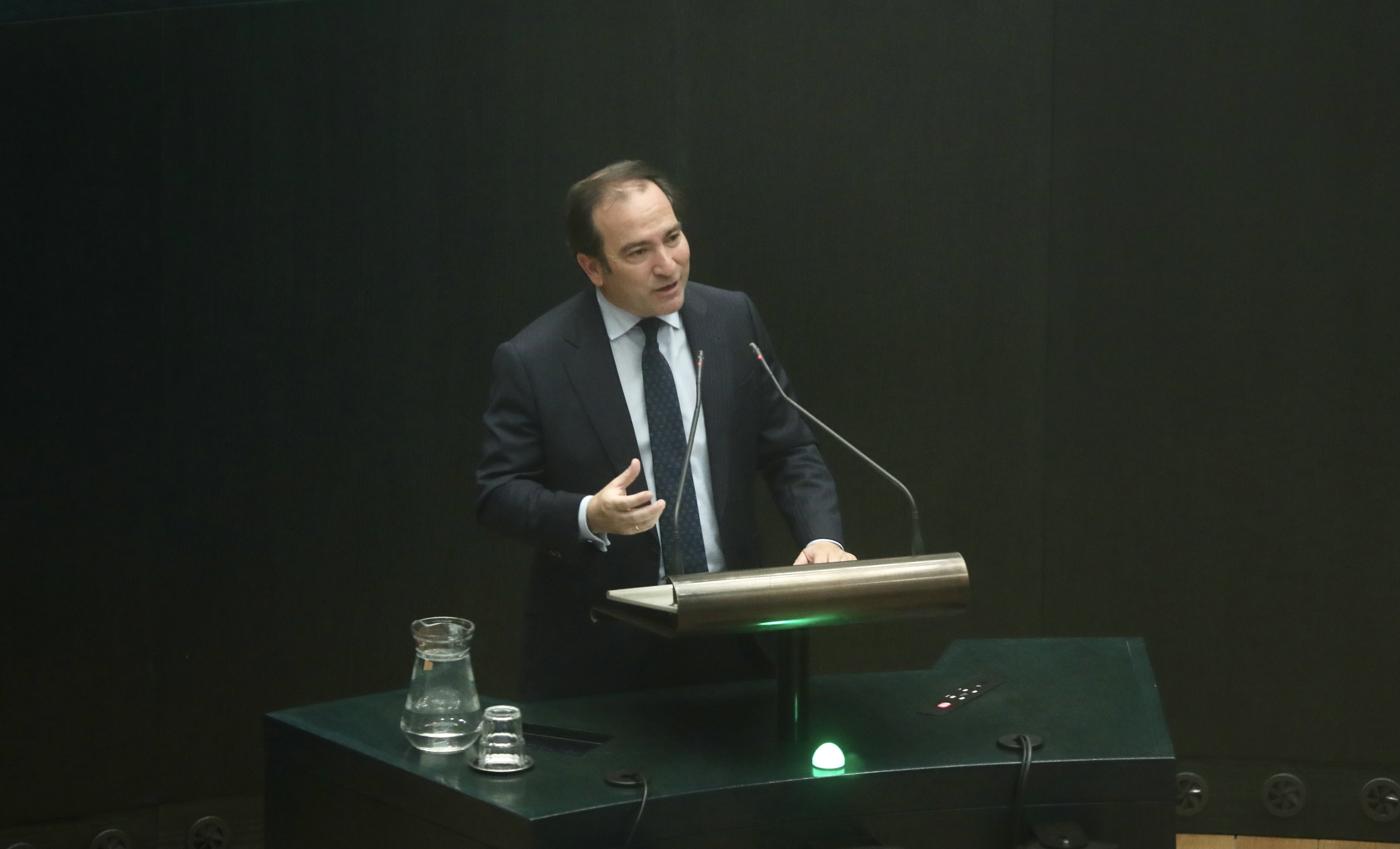 Borja Carabante en el pleno de aprobación de la nueva Ordenanza de Movilidad Sostenible de Madrid