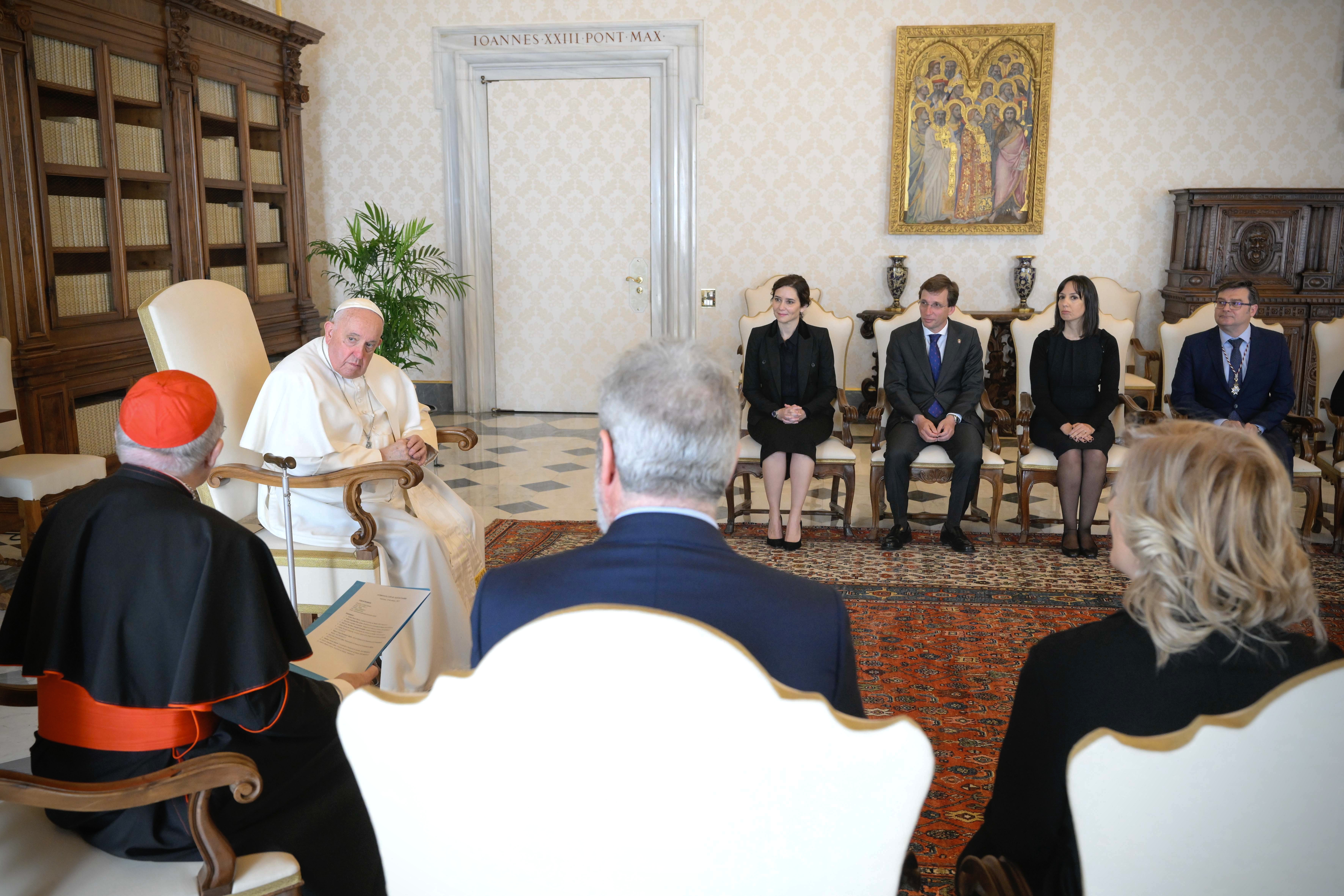 Audiencia del Papa a representantes de Madrid