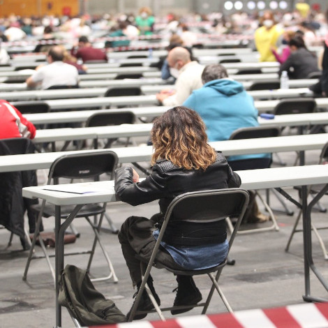 Proceso de Oposici&oacute;n. Imagen de archivo