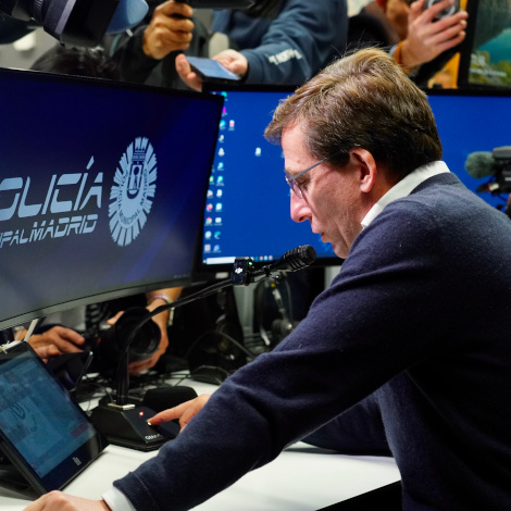 Destacada_AlmeidafelicitaNavidad