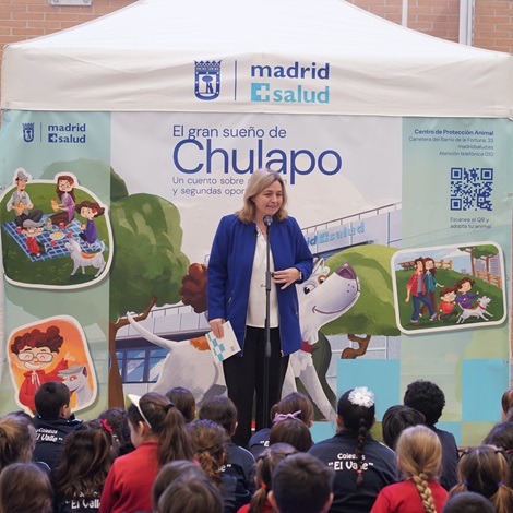 El Ayuntamiento fomenta la adopci&oacute;n responsable de animales de compa&ntilde;&iacute;a con un libro infantil que llegar&aacute; a todas las bibliotecas municipales