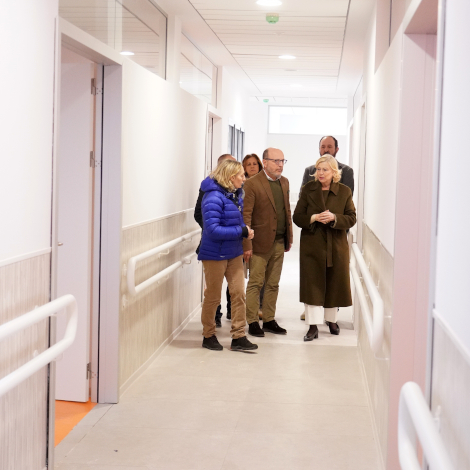 Garc&iacute;a Romero y Fern&aacute;ndez visitan las obras del nuevo centro de d&iacute;a para mayores con deterioro cognitivo de la calle de T&eacute;llez