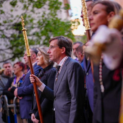 Almeida participa en la procesi&oacute;n de Jes&uacute;s de Medinaceli