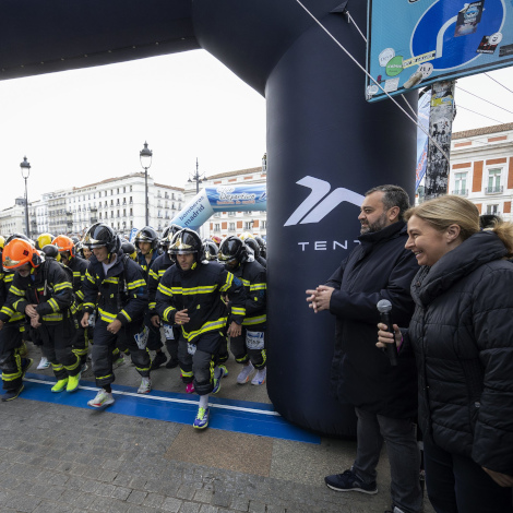 El Cuerpo de Bomberos de Madrid celebra la XIV edici&oacute;n de su tradicional carrera de 10 kil&oacute;metros por el centro de la capital 