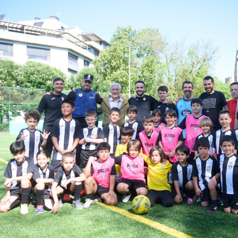 &lsquo;Ponte en mi lugar, hoy arbitras t&uacute;&rsquo;: el silbato pasa a las gradas en los Juegos Deportivos Municipales