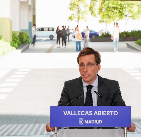 Almeida presenta el proyecto de transformaci&oacute;n del entorno del Puente de Vallecas