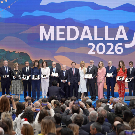 Almeida: &ldquo;Madrid se construye desde la estabilidad, la unidad y el respeto a las instituciones que nos vertebran como naci&oacute;n&rdquo;