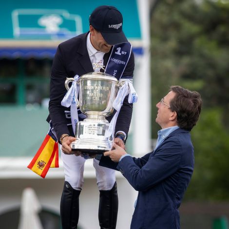Entrega del trofeo Longines Global Champions Tour Gran Premio de Madrid