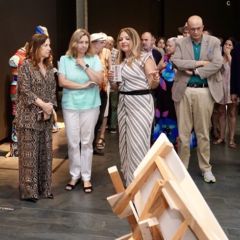 Sanz invita a disfrutar de la Bienal de Arte Contempor&aacute;neo de Fundaci&oacute;n ONCE, &ldquo;que favorece la accesibilidad en el &aacute;mbito cultural&rdquo;