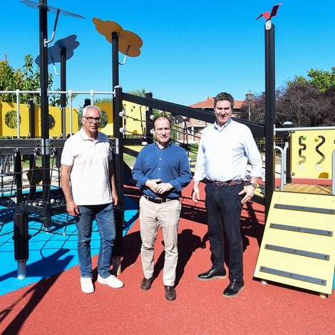 Termina la tercera fase de la reforma del parque de Las Cruces: 1,8 millones de inversi&oacute;n, 339 nuevos &aacute;rboles, zonas de ejercicio y un bosquete japon&eacute;s