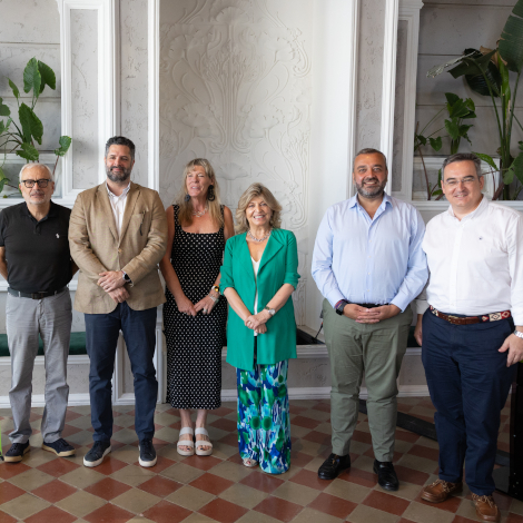La delegada de Econom&iacute;a, Innovaci&oacute;n y Hacienda, Engracia Hidalgo, participa en la presentaci&oacute;n de un estudio sobre el impacto econ&oacute;mico, social y cultural del tardeo en Madrid
