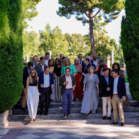 Almeida re&uacute;ne al equipo de Gobierno en el arranque del curso pol&iacute;tico