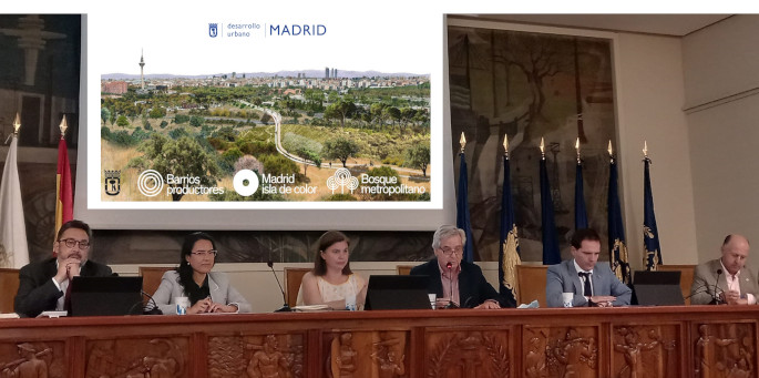 Ponencia de la Jornada sobre INFRAESTRUCTURAS VERDES Y BIENESTAR SOCIAL: De los Jardines Bot&aacute;nicos a los jardines en altura